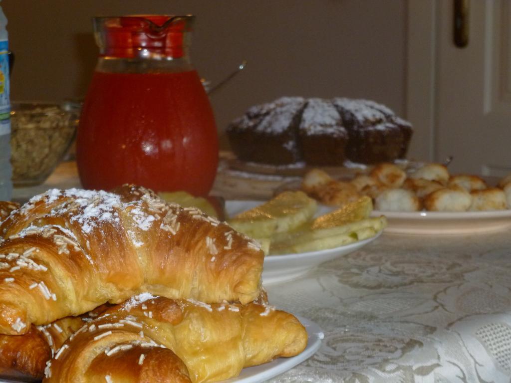 Le Ginestre B & B Massarosa Bagian luar foto