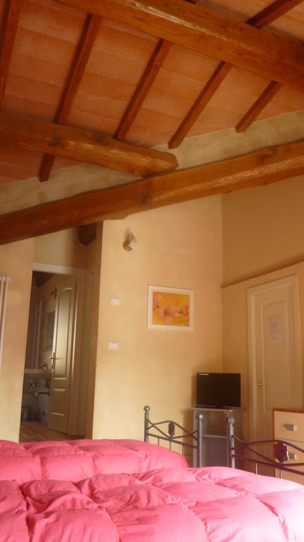 Le Ginestre B & B Massarosa Ruang foto