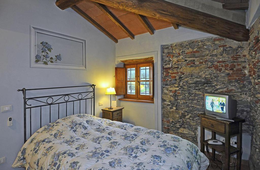Le Ginestre B & B Massarosa Ruang foto