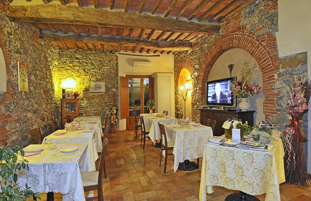 Le Ginestre B & B Massarosa Bagian luar foto