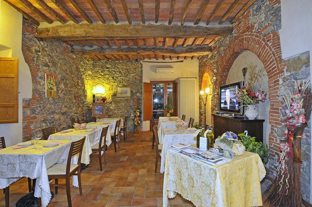 Le Ginestre B & B Massarosa Bagian luar foto